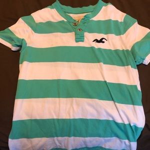 Hollister T-Shirt